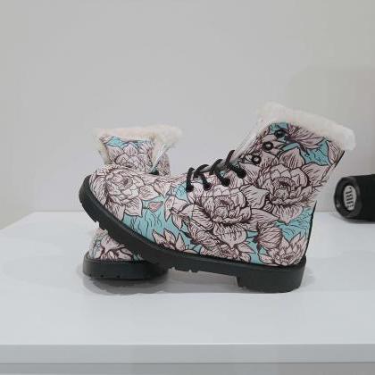 Lotus And Blue Handcrafted Winter Boots..